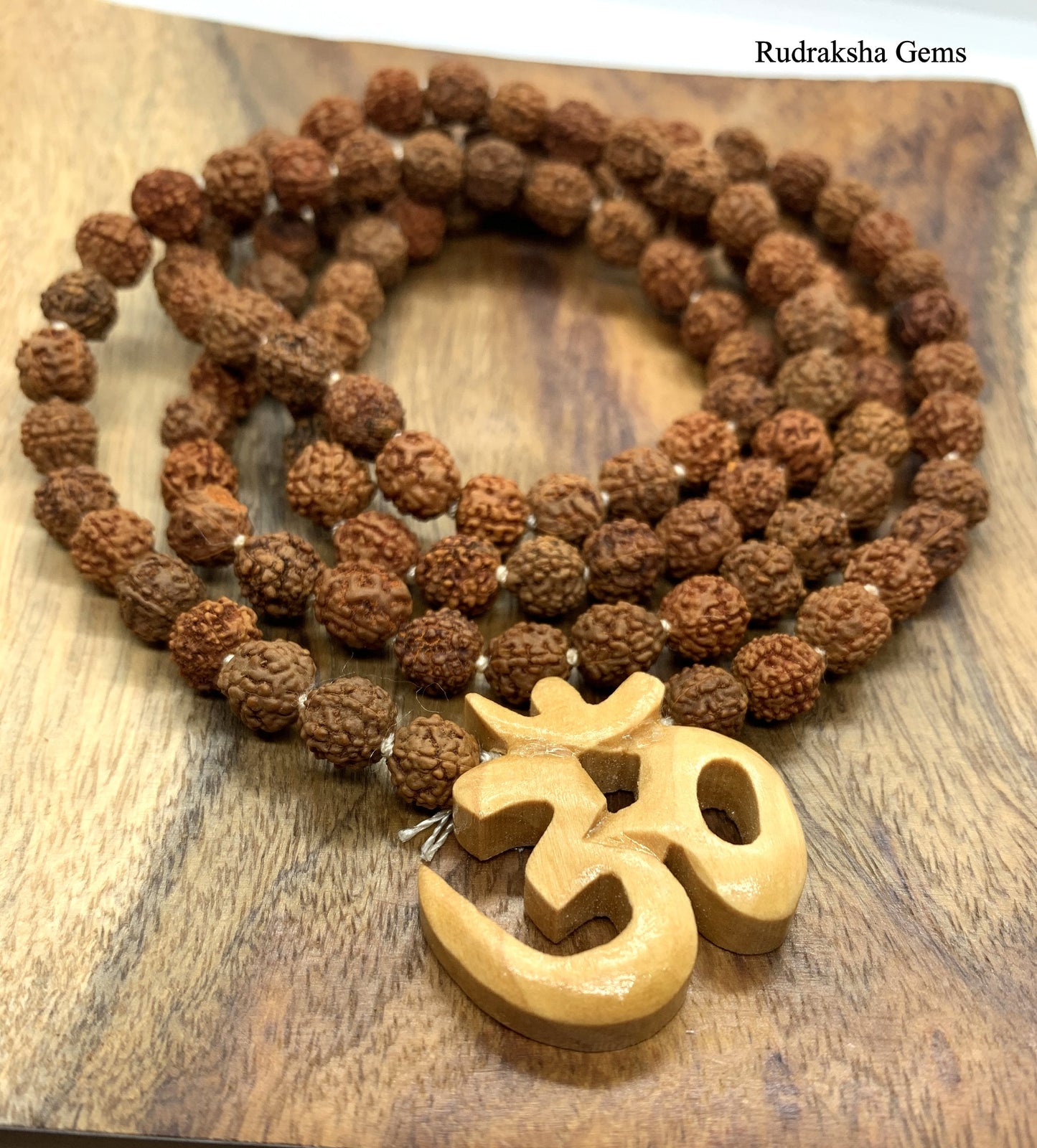 Om Rudraksha Necklace,108 beads,8mm Natural Rudraksha Seed Beads,Om Aum Pendant Necklace, Rudraksha Necklace, Unisex,Prayer,Mala,Meditation