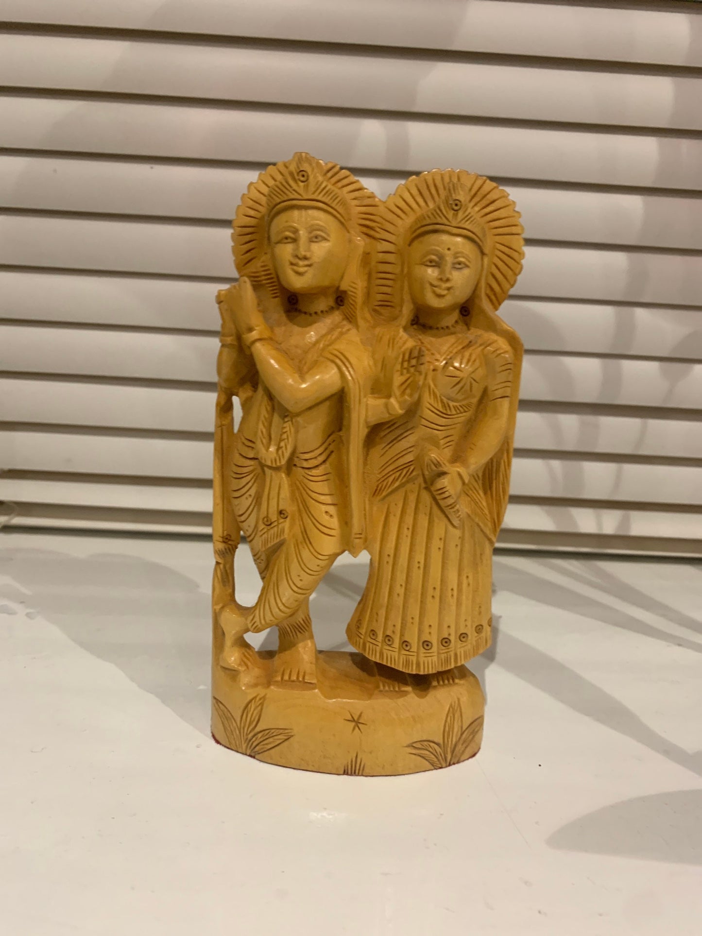 Radha Krishna Statue 8" wood hand carved statue, Hindu deity god, meditation yoga gift home decor, Hand Carved krishna figurine sculpture