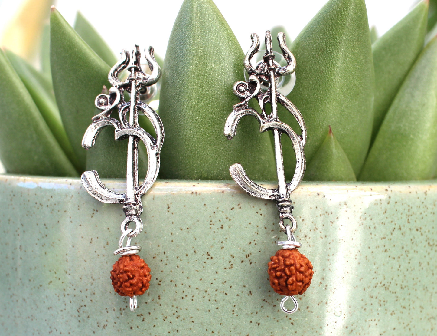Rudraksha earrings, Trishul Trident Shiva AUM OM Indian earrings, jewelry hinduism, rudraksha jewelry, buddhist earrings, Indian wedding