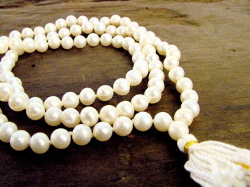 Fresh water white pearl 108 + 1 beads pearl mala Hindu prayer yoga meditation Indian Buddhist Rosary prayer Japa Necklace  Rare India puja